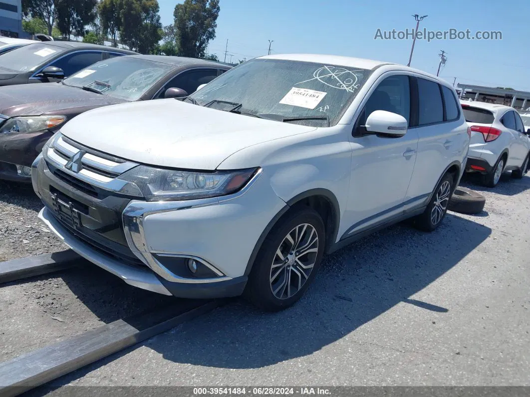 2016 Mitsubishi Outlander Se White vin: JA4AD3A39GZ055484