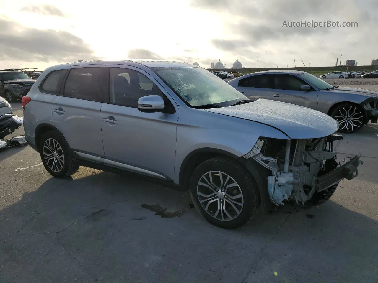 2017 Mitsubishi Outlander Se Серебряный vin: JA4AD3A39HZ011549