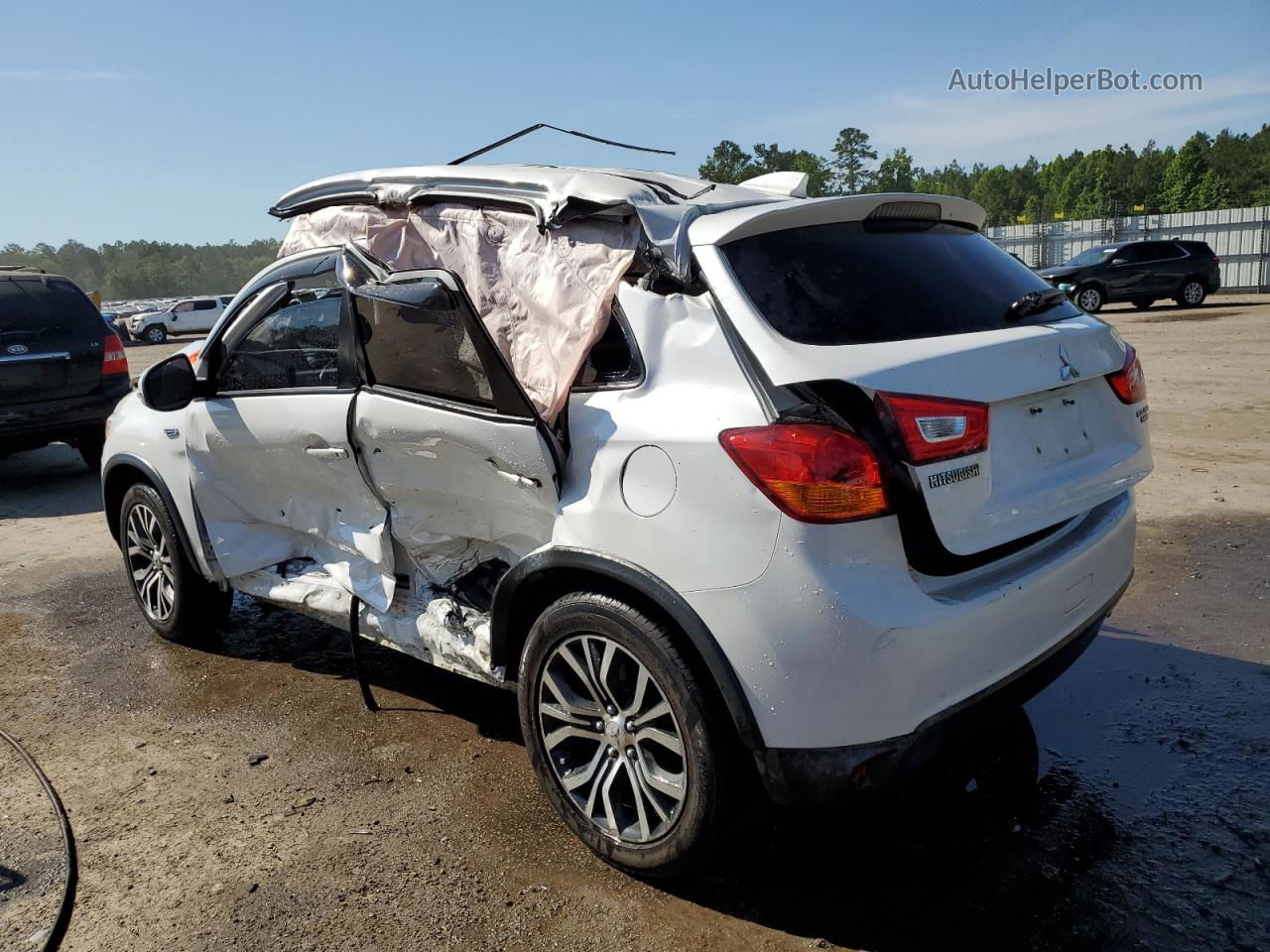 2017 Mitsubishi Outlander Sport Es White vin: JA4AP3AU1HZ002103