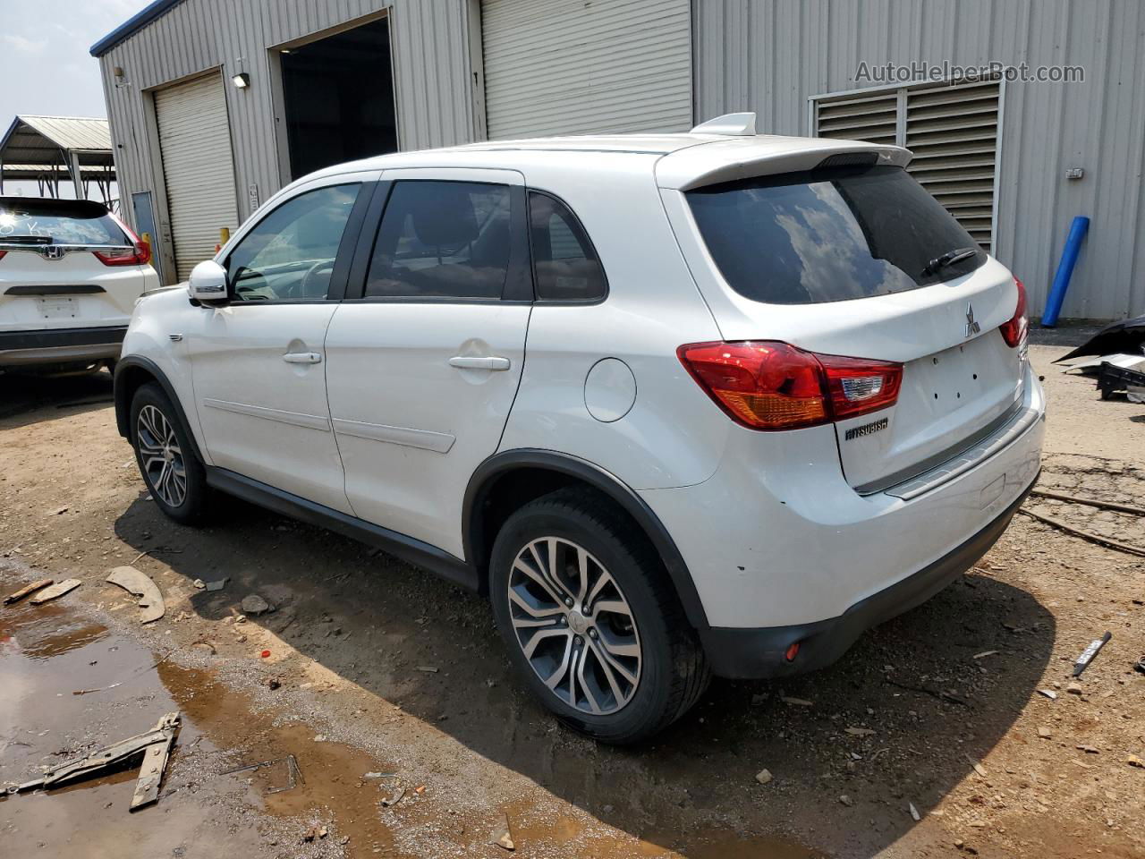 2017 Mitsubishi Outlander Sport Es White vin: JA4AP3AU6HZ014151