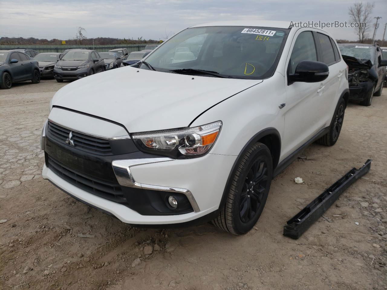 2017 Mitsubishi Outlander Sport Es White vin: JA4AP3AU6HZ050552