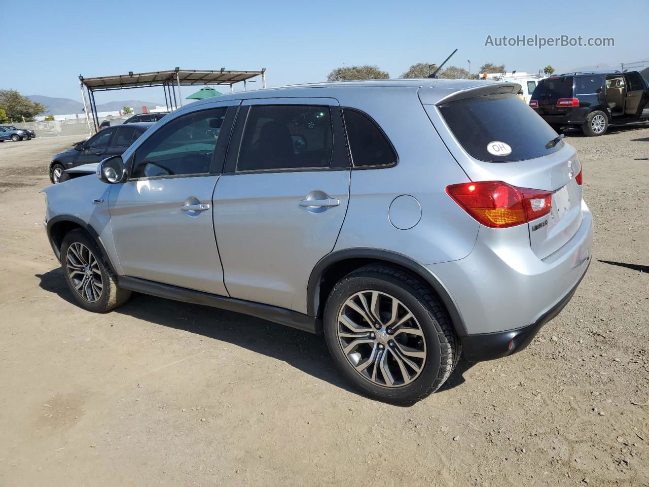 2016 Mitsubishi Outlander Sport Es Серебряный vin: JA4AP3AU9GZ032951