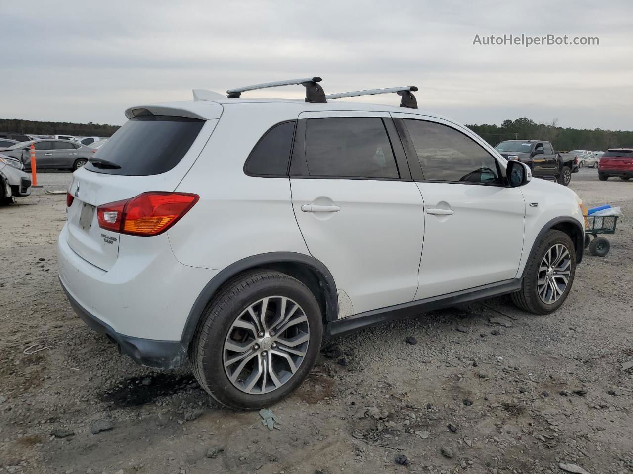 2017 Mitsubishi Outlander Sport Es White vin: JA4AP3AU9HZ023068