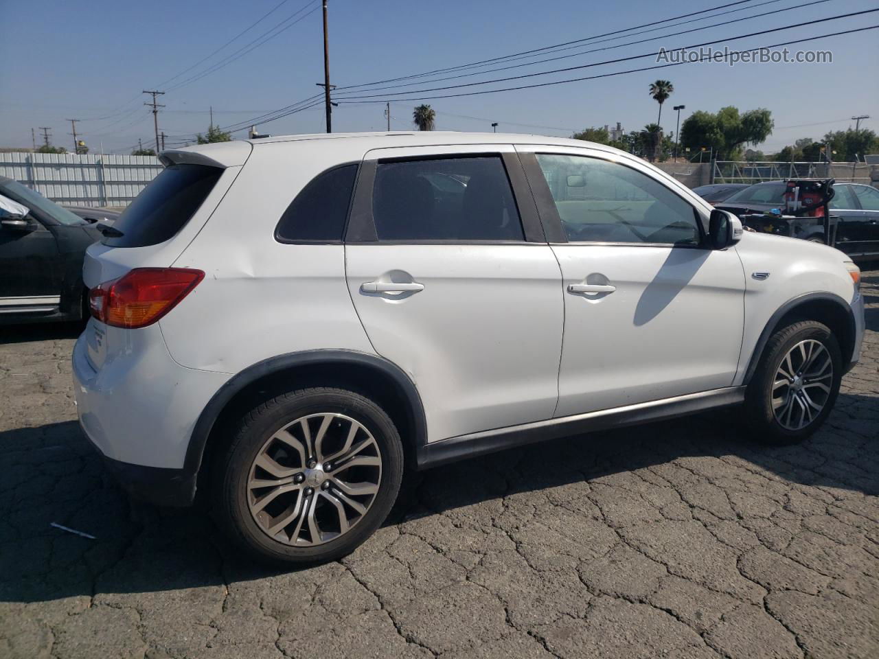 2016 Mitsubishi Outlander Sport Es White vin: JA4AP3AW2GZ036714