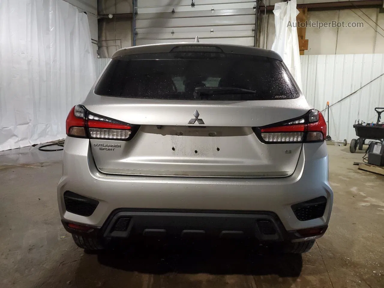 2020 Mitsubishi Outlander Sport Es Silver vin: JA4AR3AU8LU003202