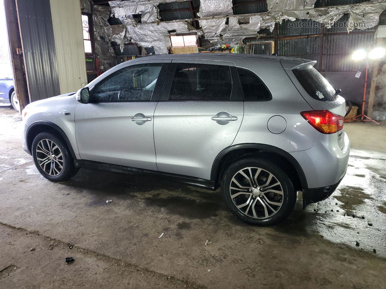 2016 Mitsubishi Outlander Sport Es Silver vin: JA4AR3AW7GZ056483