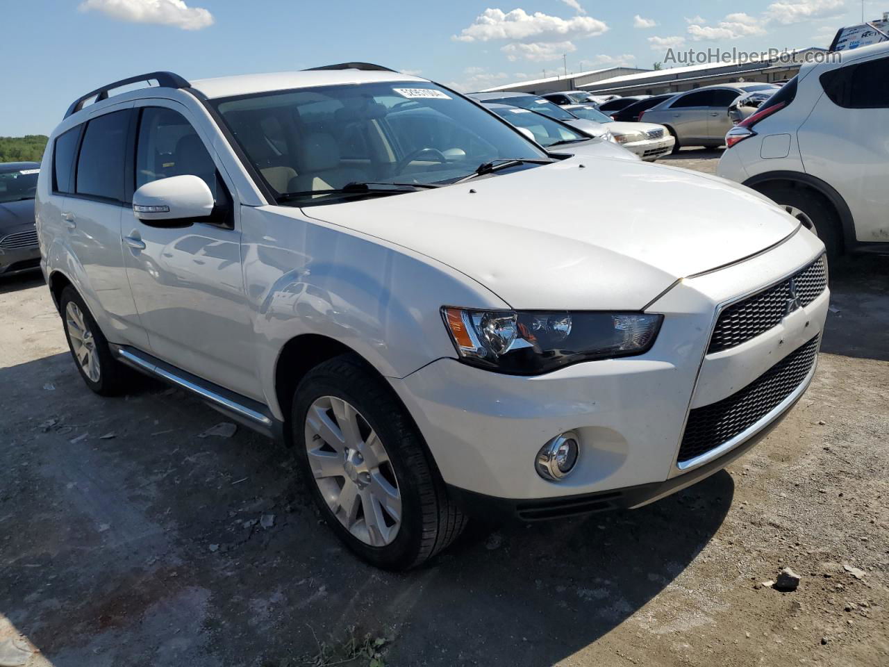 2013 Mitsubishi Outlander Se White vin: JA4AS3AW0DU008398