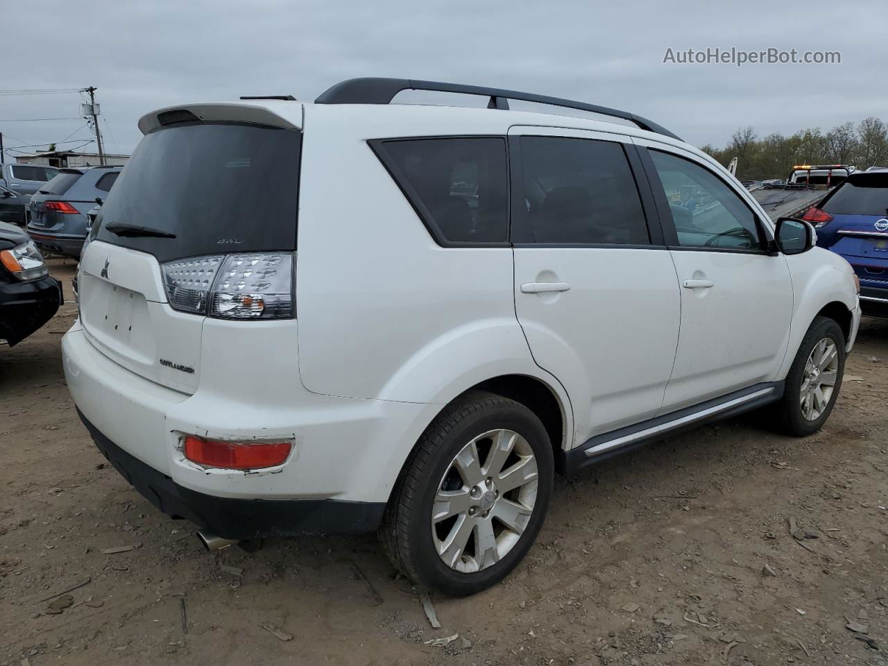 2013 Mitsubishi Outlander Se White vin: JA4AS3AW5DU000765