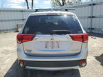 2017 Mitsubishi Outlander Es Silver vin: JA4AZ2A33HZ057731