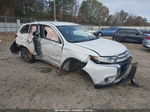 2017 Mitsubishi Outlander Es White vin: JA4AZ2A36HZ023489