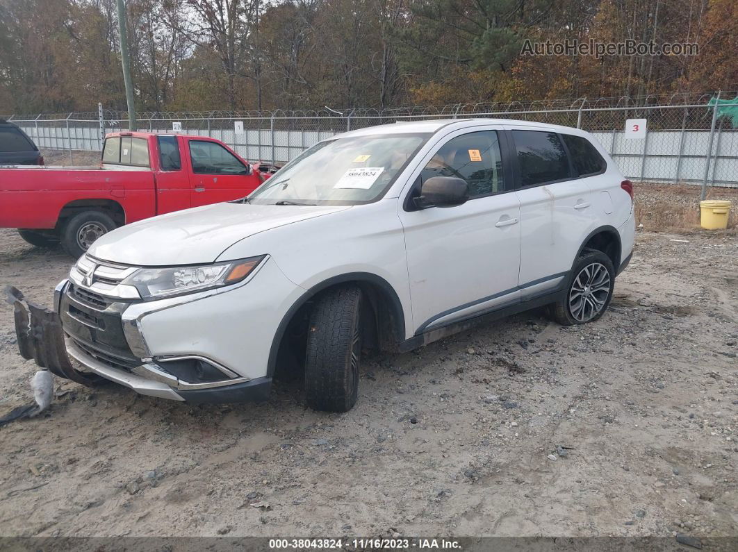 2017 Mitsubishi Outlander Es White vin: JA4AZ2A36HZ023489