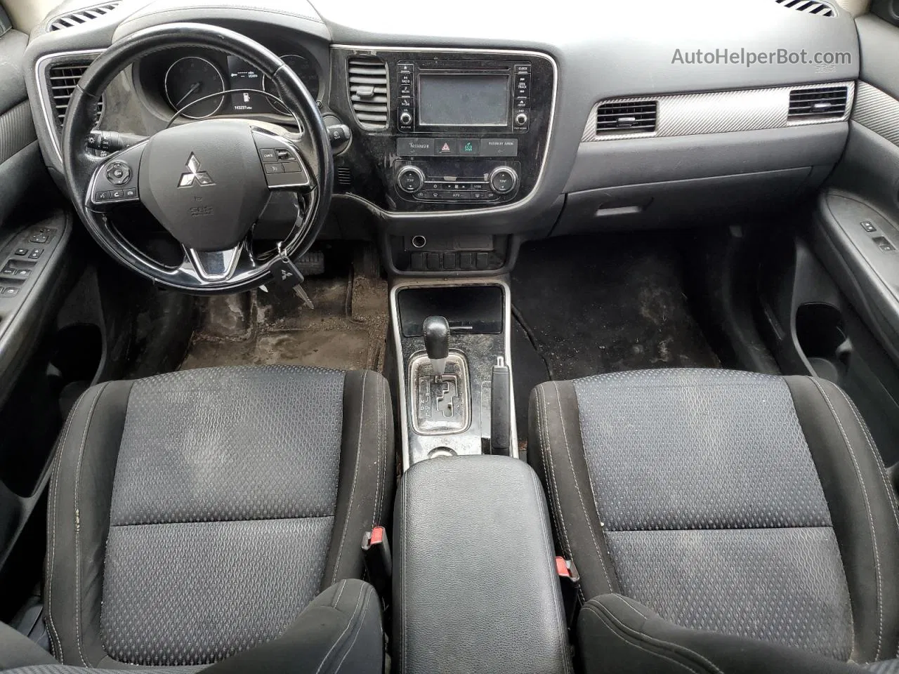 2017 Mitsubishi Outlander Es Красный vin: JA4AZ2A37HZ000304