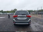 2017 Mitsubishi Outlander Es Silver vin: JA4AZ2A3XHZ052154