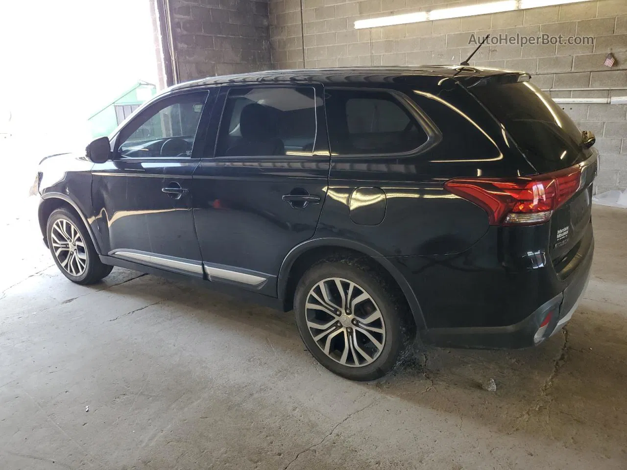 2016 Mitsubishi Outlander Se Черный vin: JA4AZ3A32GZ064254