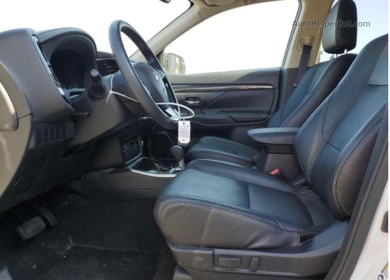 2017 Mitsubishi Outlander Se White vin: JA4AZ3A33HZ012570