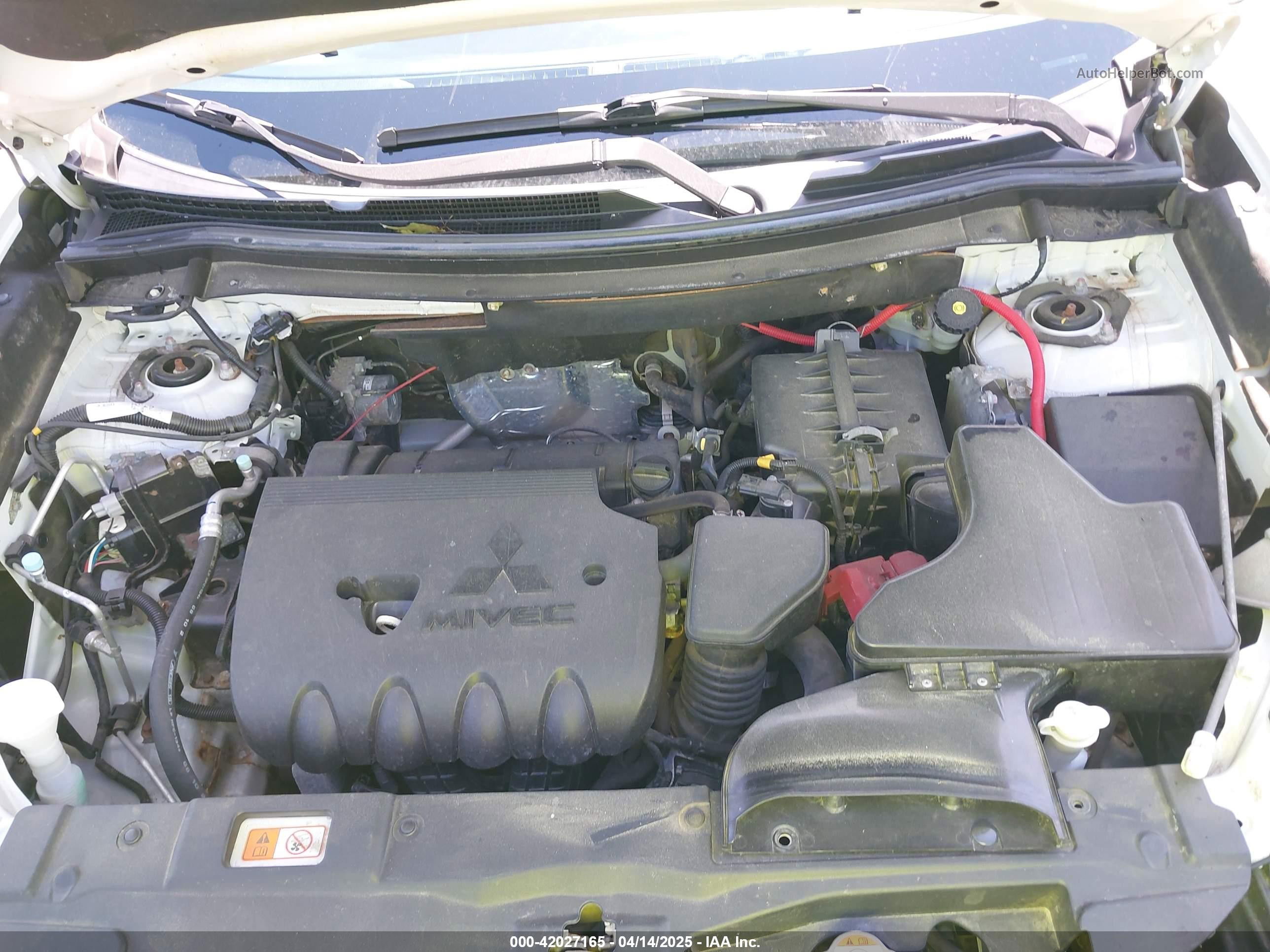 2017 Mitsubishi Outlander Se Белый vin: JA4AZ3A35HZ049510