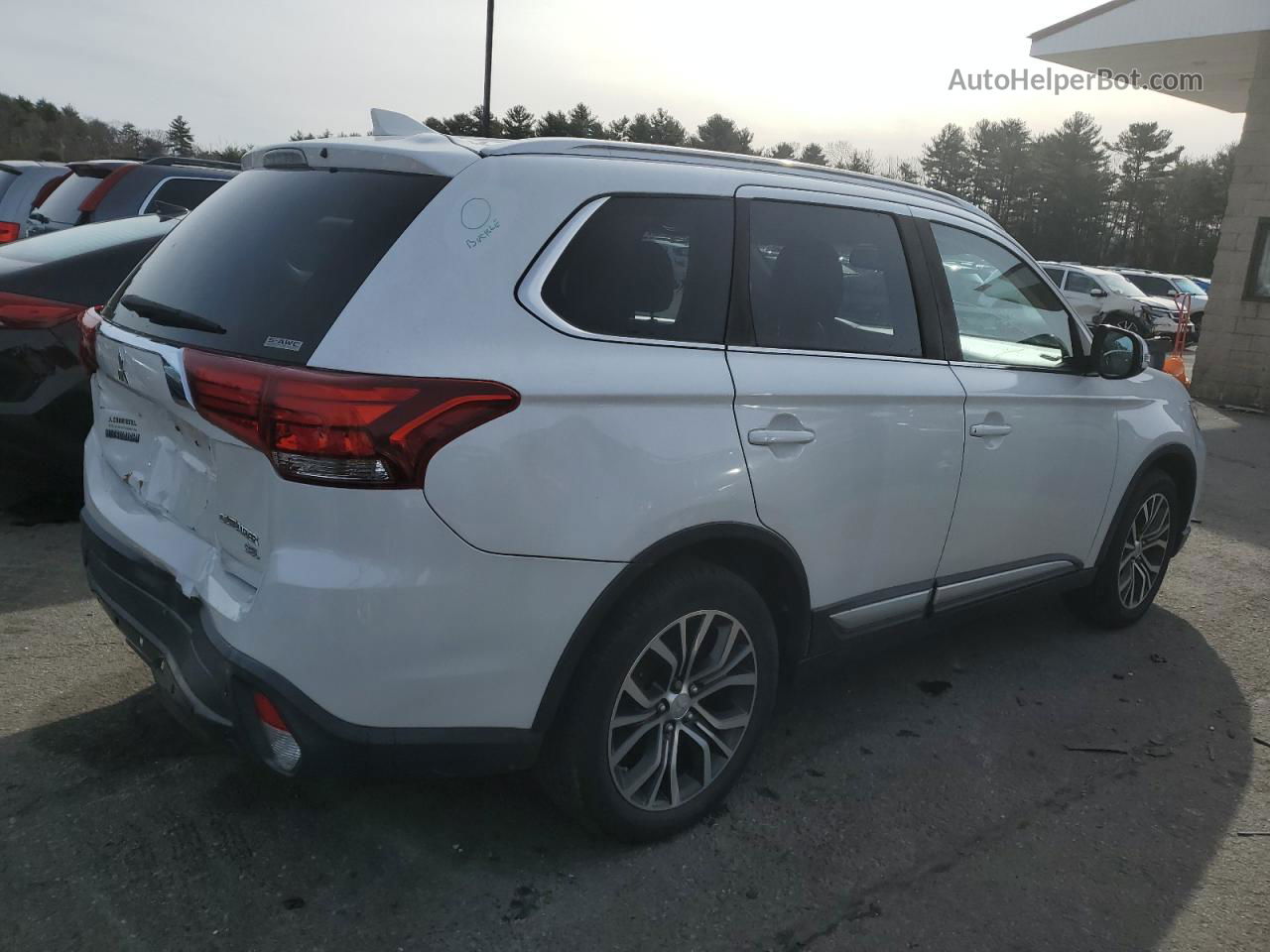 2017 Mitsubishi Outlander Se Белый vin: JA4AZ3A35HZ050186