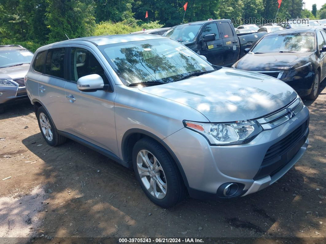 2015 Mitsubishi Outlander Se Silver vin: JA4AZ3A36FZ000216