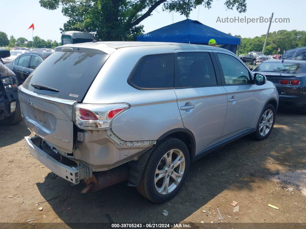 2015 Mitsubishi Outlander Se Silver vin: JA4AZ3A36FZ000216