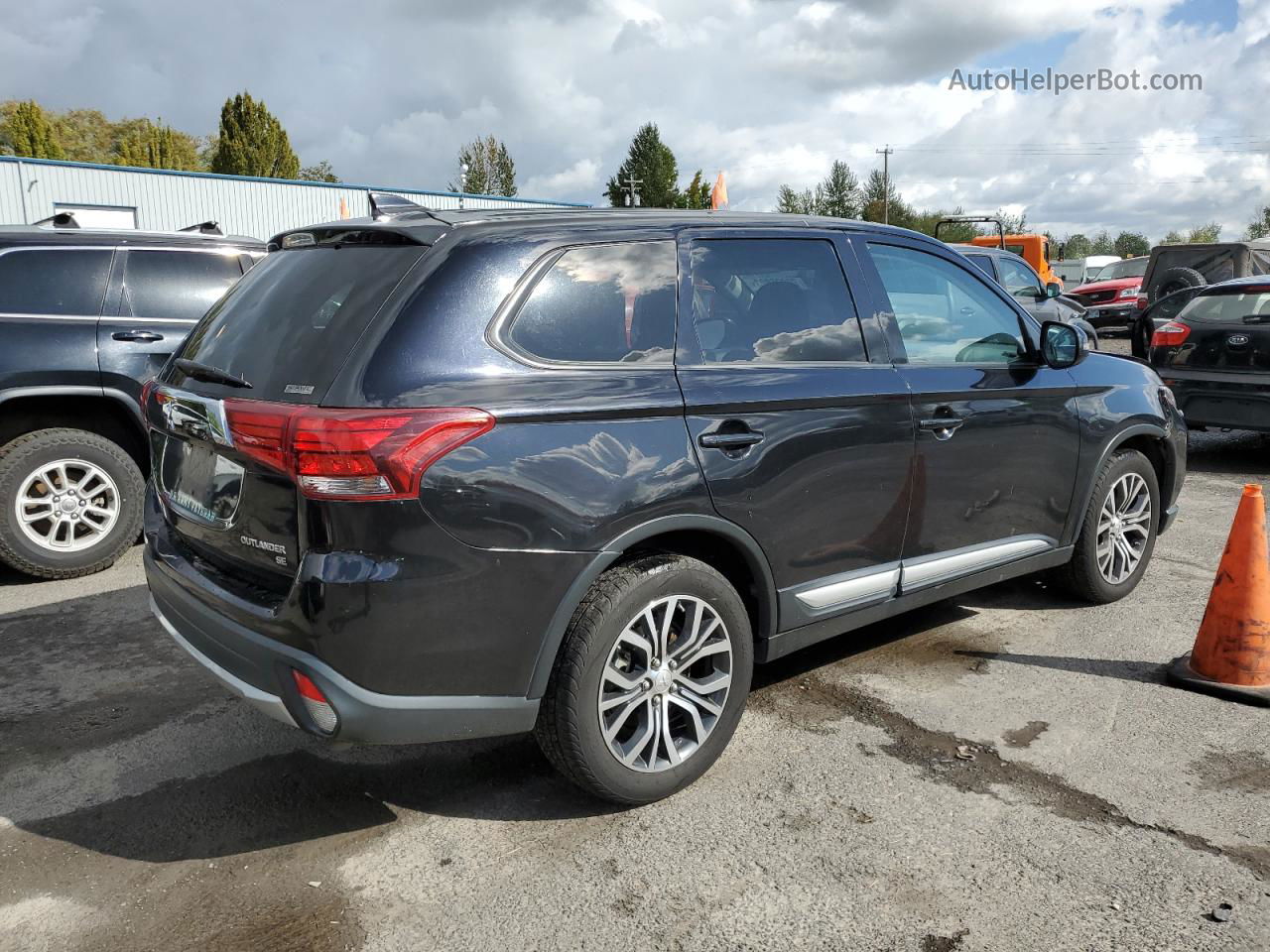 2017 Mitsubishi Outlander Se Black vin: JA4AZ3A36HZ026253