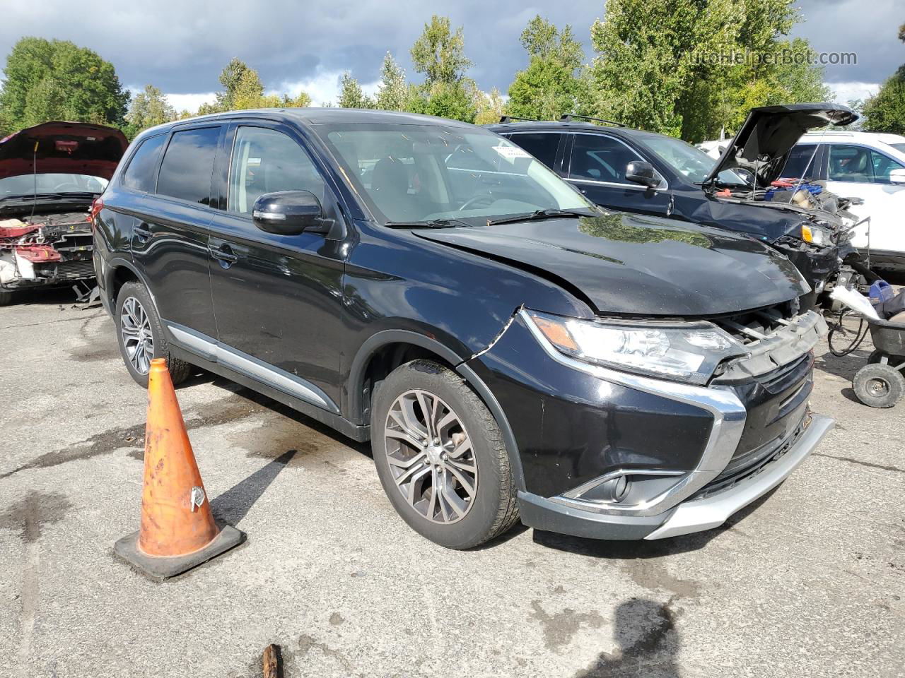 2017 Mitsubishi Outlander Se Черный vin: JA4AZ3A36HZ026253