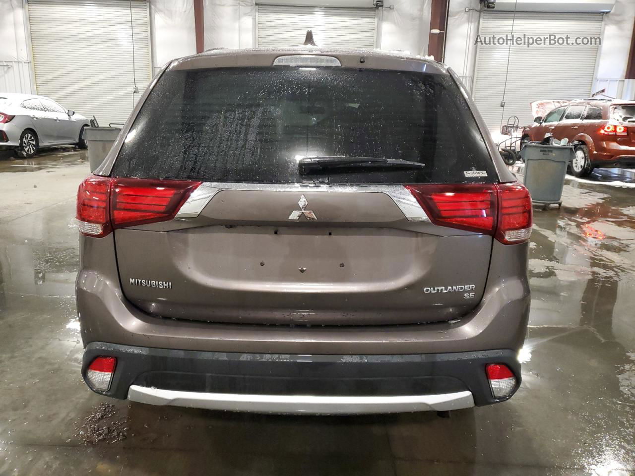 2017 Mitsubishi Outlander Se Серый vin: JA4AZ3A36HZ070673