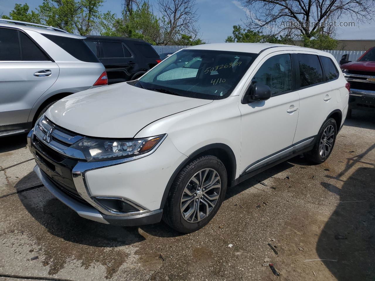 2016 Mitsubishi Outlander Se White vin: JA4AZ3A37GZ032836