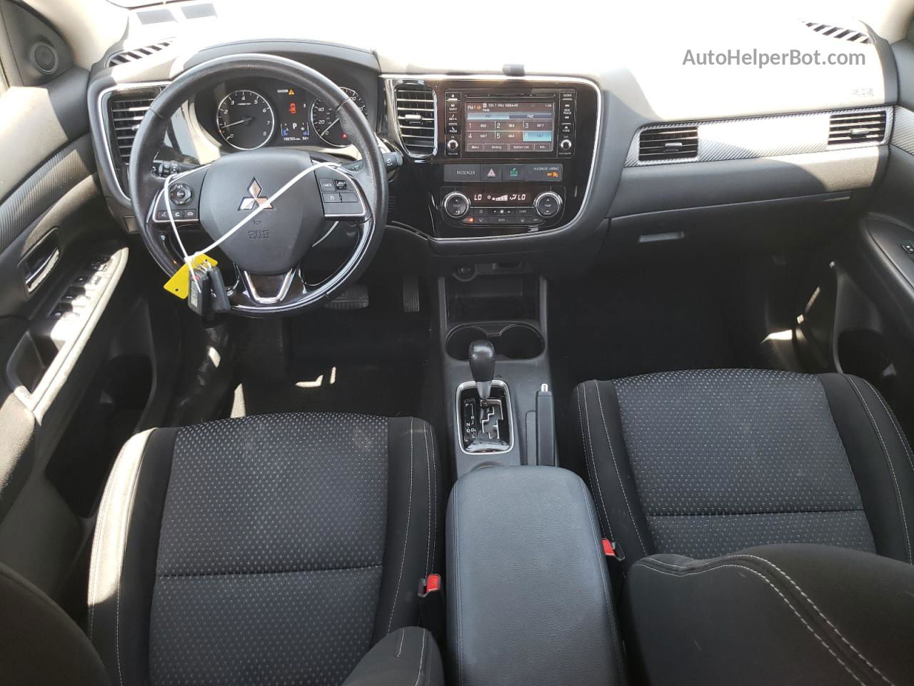 2016 Mitsubishi Outlander Se Серебряный vin: JA4AZ3A37GZ035445