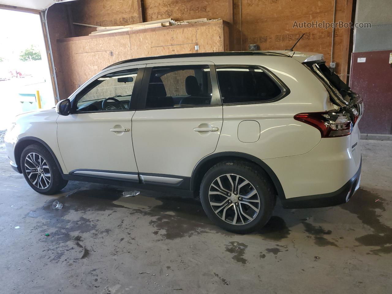 2016 Mitsubishi Outlander Se White vin: JA4AZ3A38GZ037267