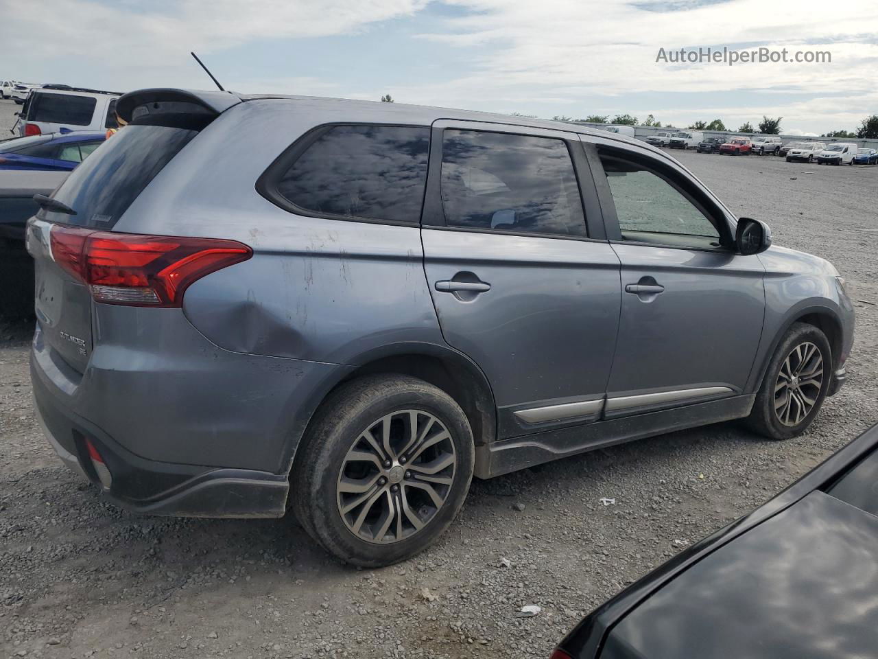 2016 Mitsubishi Outlander Se Gray vin: JA4AZ3A38GZ065053