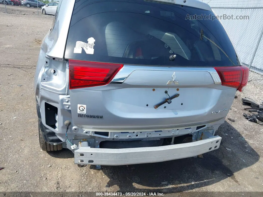 2016 Mitsubishi Outlander Es Серебряный vin: JA4AZ3A39GZ029646