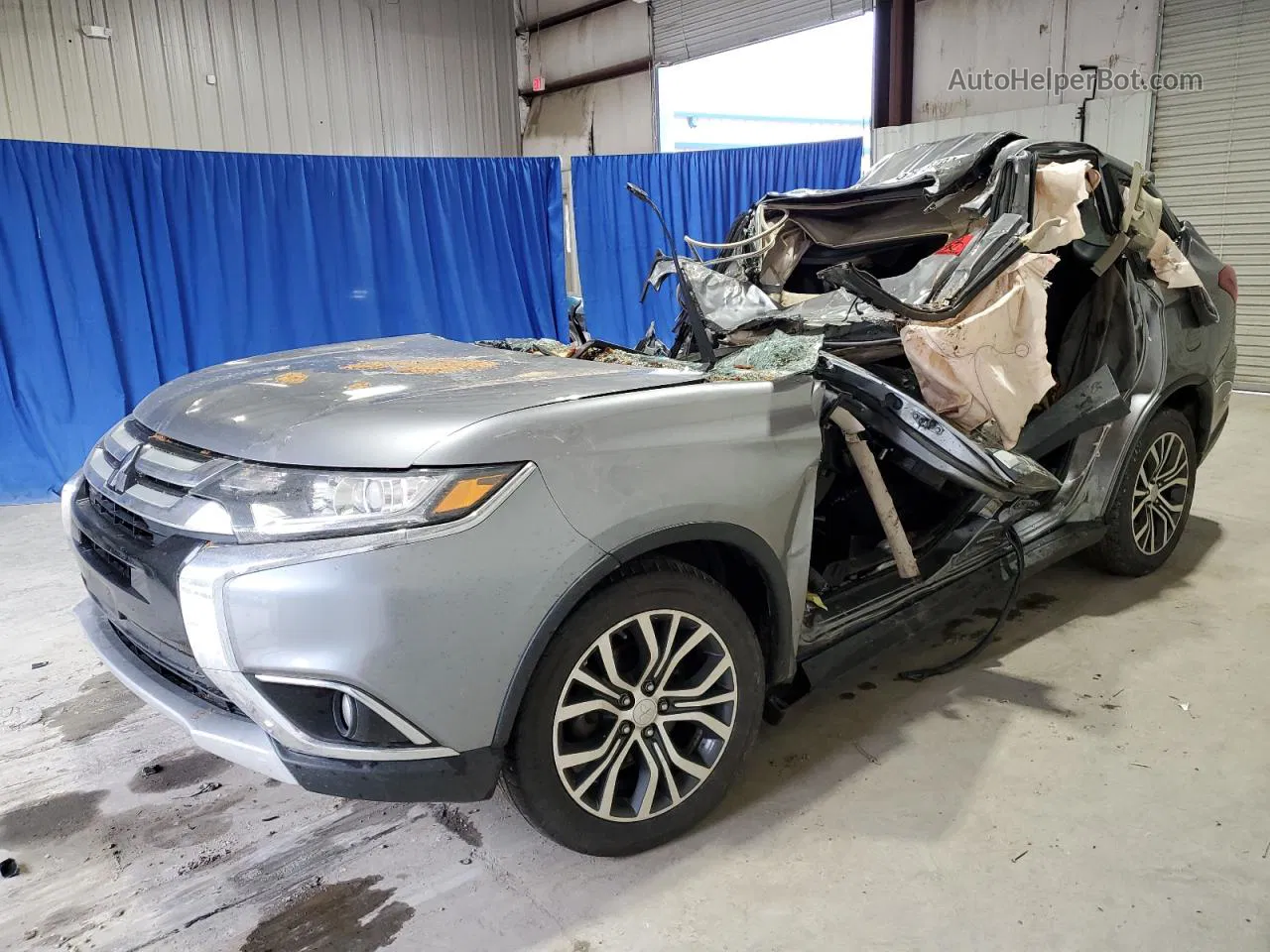 2017 Mitsubishi Outlander Se Silver vin: JA4AZ3A39HZ007356