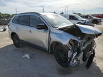 2020 Mitsubishi Outlander Se Silver vin: JA4AZ3A39LZ029298