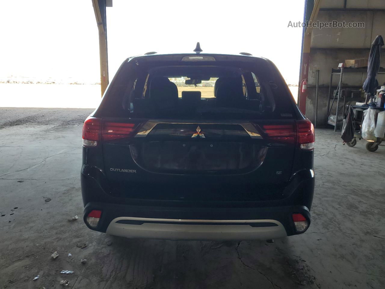 2020 Mitsubishi Outlander Se Black vin: JA4AZ3A3XLZ027639