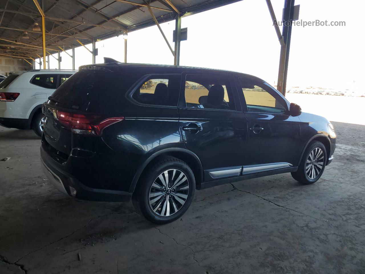 2020 Mitsubishi Outlander Se Black vin: JA4AZ3A3XLZ027639