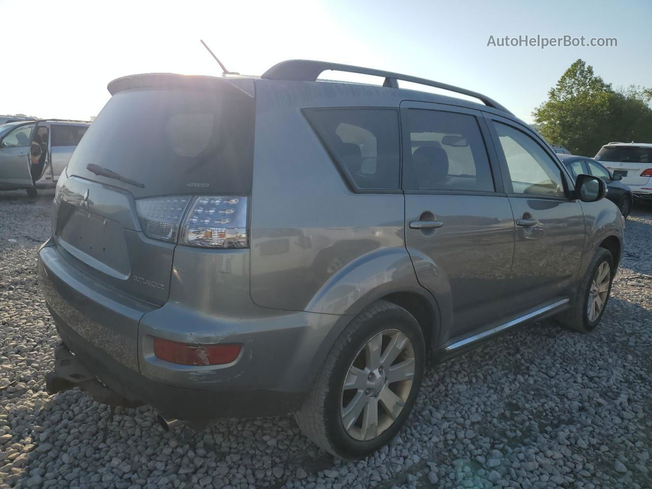 2013 Mitsubishi Outlander Se Серый vin: JA4JT3AWXDU024041