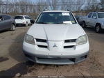 2003 Mitsubishi Outlander Ls White vin: JA4LZ31G33U090557