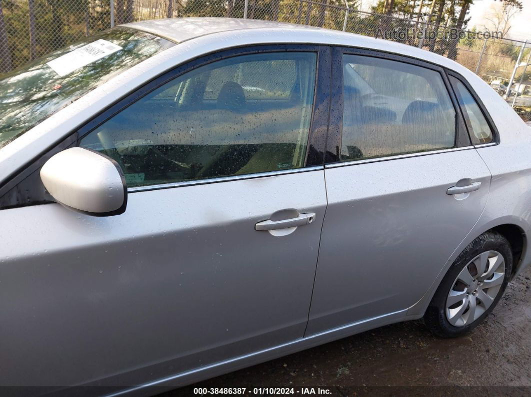 2009 Subaru Impreza 2.5i Silver vin: JF1GE61699G512551