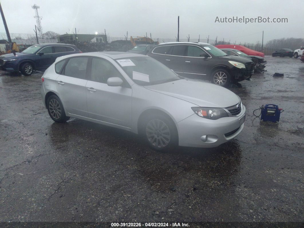 2009 Subaru Impreza 2.5i Silver vin: JF1GH60609G822211