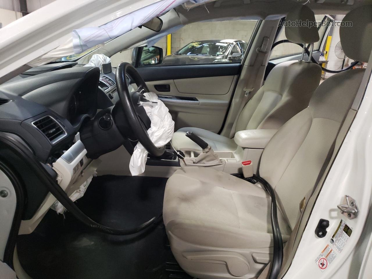 2016 Subaru Impreza  Белый vin: JF1GPAA64G9213452