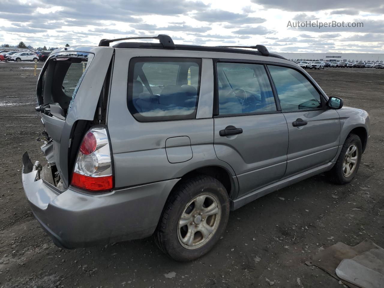 2006 Subaru Forester 2.5x Silver vin: JF1SG63686G733961