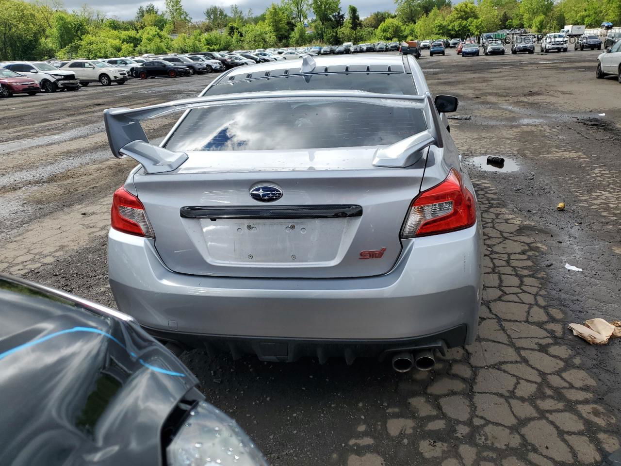 2018 Subaru Wrx Sti Silver vin: JF1VA2N69J9805011