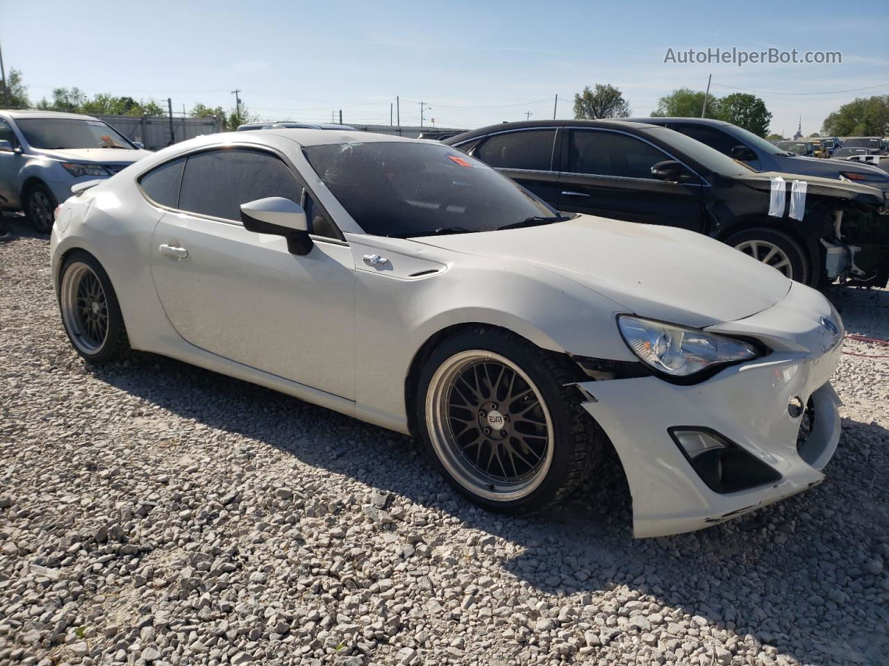 2015 Toyota Scion Fr-s  White vin: JF1ZNAA11F8710868