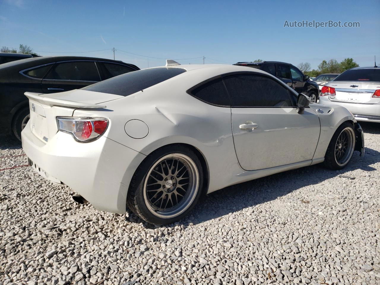 2015 Toyota Scion Fr-s  Белый vin: JF1ZNAA11F8710868