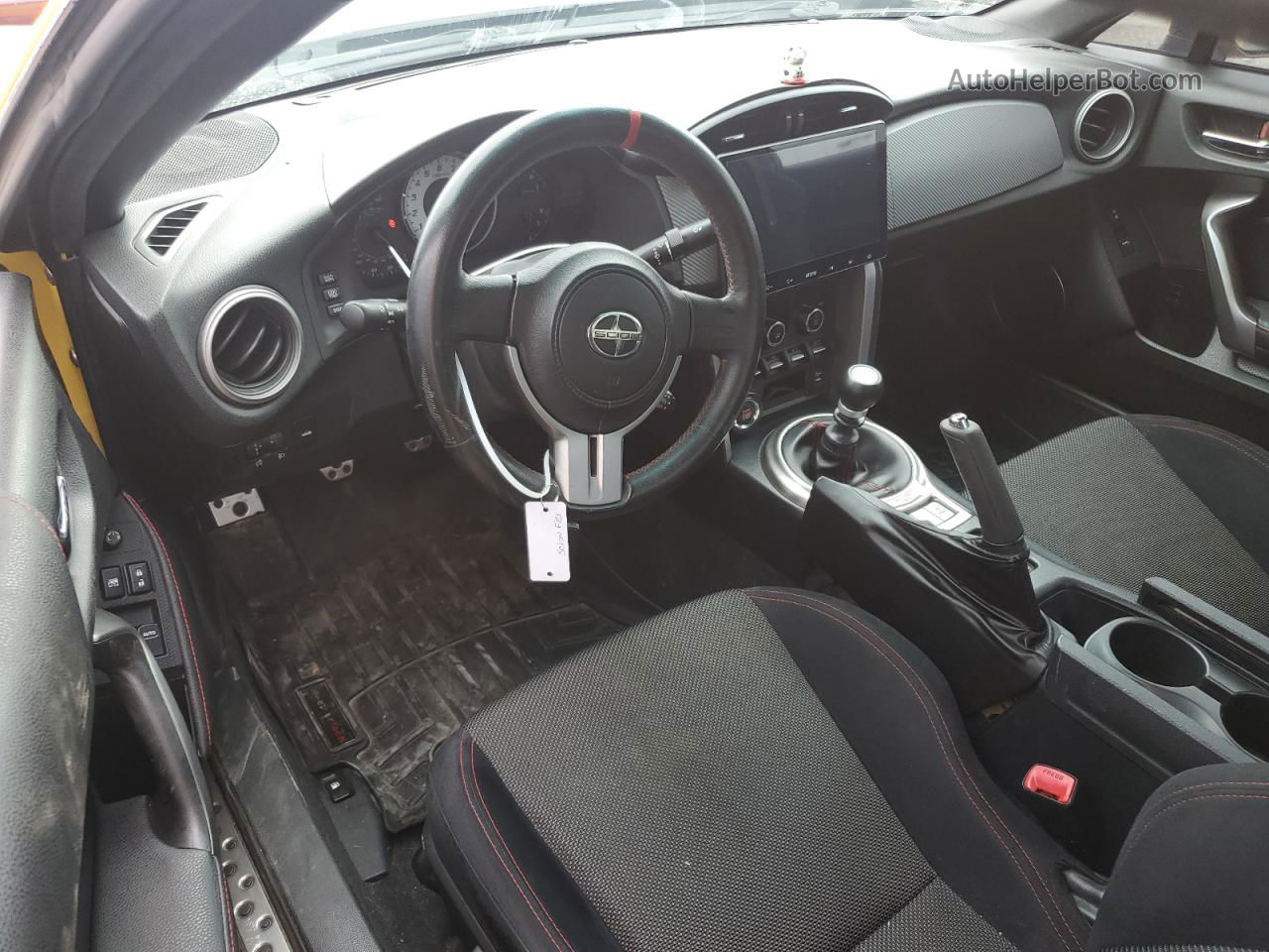 2015 Toyota Scion Fr-s  Желтый vin: JF1ZNAA12F9706810