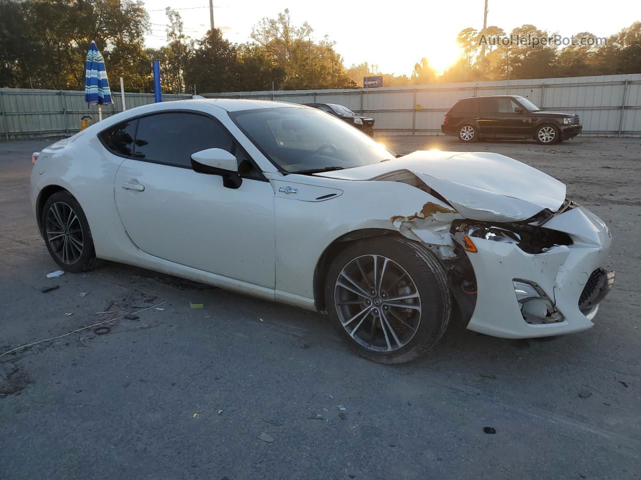 2015 Toyota Scion Fr-s  Белый vin: JF1ZNAA19F8710813