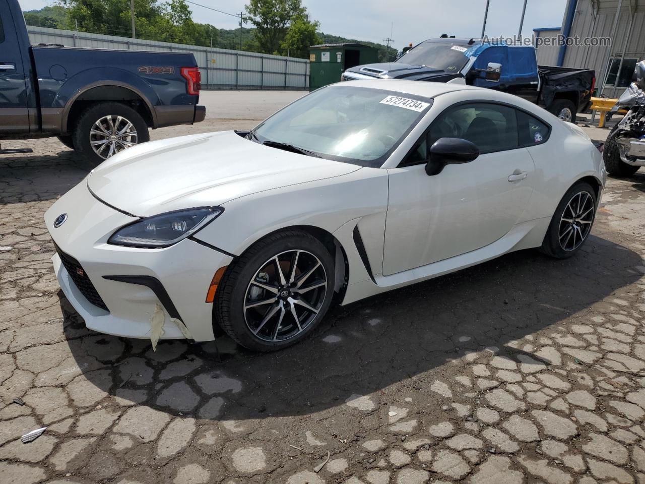 Price & History 2023 Toyota Gr 86 2.4l 4 vin: JF1ZNBB10P9752027