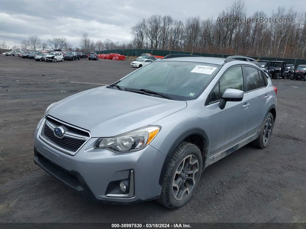 2016 Subaru Crosstrek 2.0i Premium Silver vin: JF2GPABC1G8245569