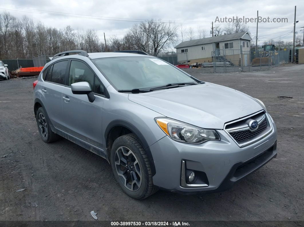 2016 Subaru Crosstrek 2.0i Premium Silver vin: JF2GPABC1G8245569