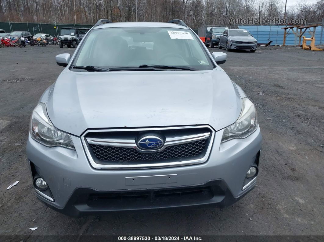 2016 Subaru Crosstrek 2.0i Premium Silver vin: JF2GPABC1G8245569